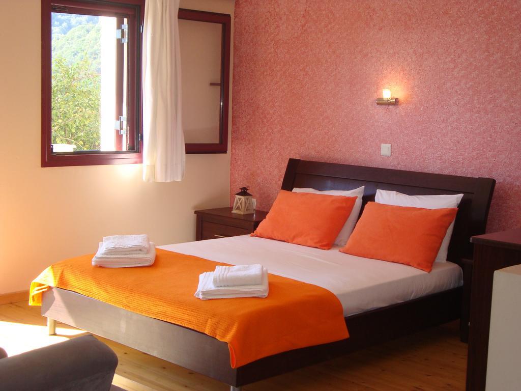 Mikros Gialos Apartments Room photo